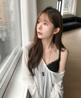 urbane 20% deep v loose fit top