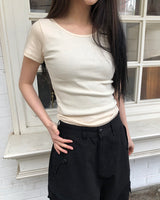モジュ Uネック スリム ラウンド ショートスリーブ Tシャツ