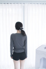シャーリングレイヤード長袖Tシャツ