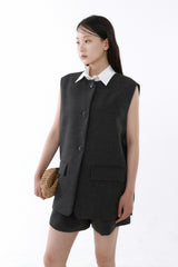 COLLARED SLEEVELESS JACKET_CHARCOAL