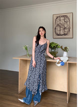 Slit shirring flower long sleeveless dress