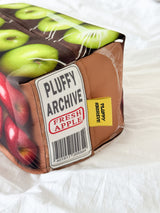  Fresh apple, tissue cover