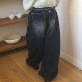 Essen Slab Washing Curve Mega Balloon Denim Pants