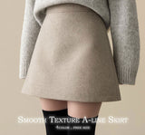  Humming Waist Banding Woolen Miniskirt