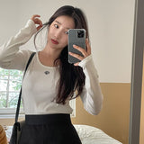 ステッチUネック長袖Tシャツ
