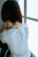 レースフリルTシャツ(ホワイト)