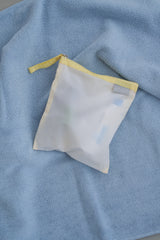 flat pouch (lemon white)