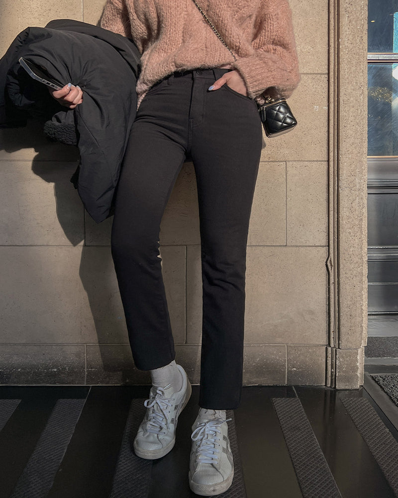 リブストレートパンツ