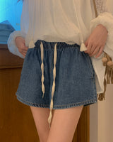 Diwon Banded Waist Denim Shorts