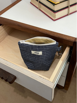 ネイビーチェックポーチ (POP-UP POUCH)