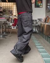 Pin stripe rivet wide denim