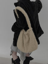 Poodle Wide Fur Shoulder Bag