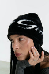 Luv Dept / ‘LUVER GIRL’ Fluffy Beanie-2 colours 