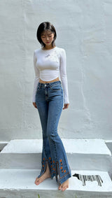 EMBROIDERED SPANDEX BOOTCUT DENIM PANTS code 18303