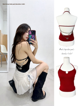 Back strap chain pad sleeveless t-shirt