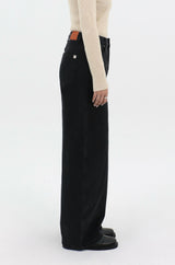 CLASSIC CURVED FIT DENIM_BLACK code 26013
