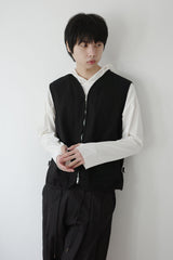 utility zip-up vest