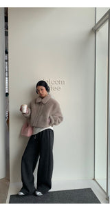 Mink collar short zip-up fur jumper jacket