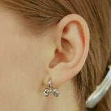 Mini Bold Ribbon One-touch Earrings