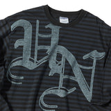 Untitled ビギニング ストライプビッグロゴサルファーダイ長袖 Faded Black