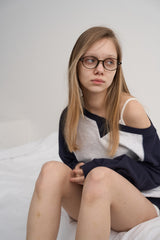 RAGLAN POCKET SWEATSHIRT