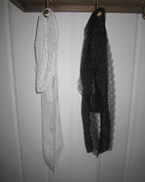 Laron Wave Dot Lace Scarf