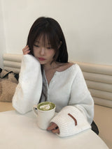 Nancy Henley Neck Button Round Patch Wool Knit