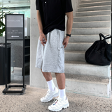 Glife Carpenter Bermuda Pin Tuck Banding Shorts