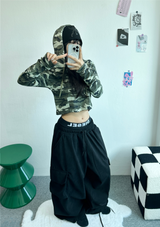 クロップミリタリーフーディ💚🖤