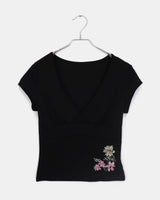 Nique Vネックフラワー刺繍半袖Tシャツ