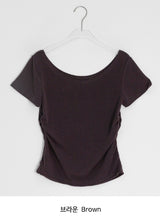 Kosel U-neck Side Shirring Short Sleeve Tee