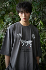 MU-WI PRT. BOX 1/2 TEE (Charcoal)