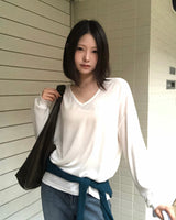 [ORIGINAL] Rainy V-Neck Sheer Long-Sleeve Tee
