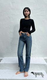 STRAIGHT FIT DENIM PANTS code 18317