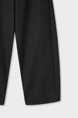 Node raw fabric curve denim pants