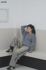 Retro-strip loose fit knitwear