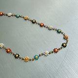 Vintage Daisy Pendant Necklace