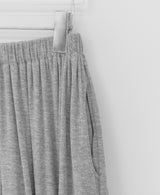 Yomyo Three Quarter Shirring Jogger Banding Pants