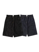 Scarlet Non-Fade Bermuda Pants 2C