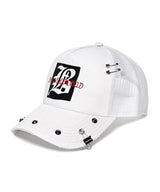 BBD グラフィック B ロゴメッシュスタッドトラッカーメッシュキャップ (White)