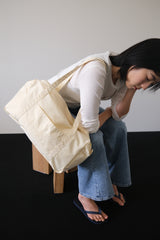 standard duffle bag (cream yellow)