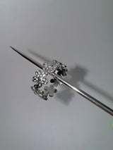 Minimal flower ring
