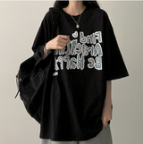 ラスボクシーフィット半袖 T シャツ