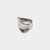 Sway Line Ring