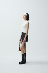 4 strap t (white)