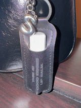 Good kisses initial lipbalm keychain (3color)