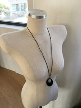 Onyx oval pendant necklace