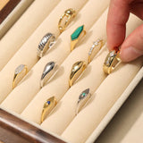 [Worn by Jeon Hyo-sung, Joo Hyun-young, Ria Kim, Ju-yeon, Lee Jung-shin] スパークルエンブレムワイドバンド925シルバー+ 14kゴールドメッキ調整可能サイズリングR041-02G-W