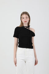 オフショルダーツイスト半袖Tシャツ Black