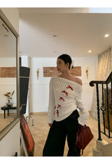 Red bow off-shoulder long-sleeved knitwear